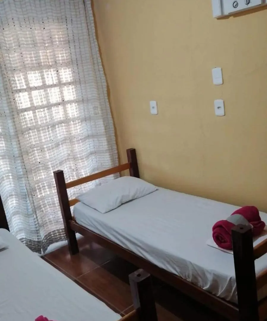 Hostel Monte Serrat Флорианополис